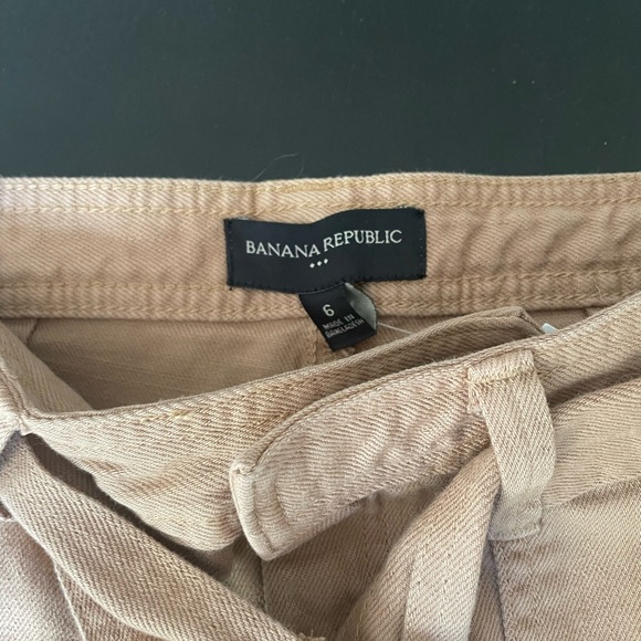 Banana Republic Utility Cargo Pant - Picture 2 of 5